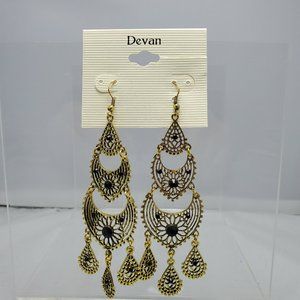 DEVAN gold cutout chandelier earring with black stones